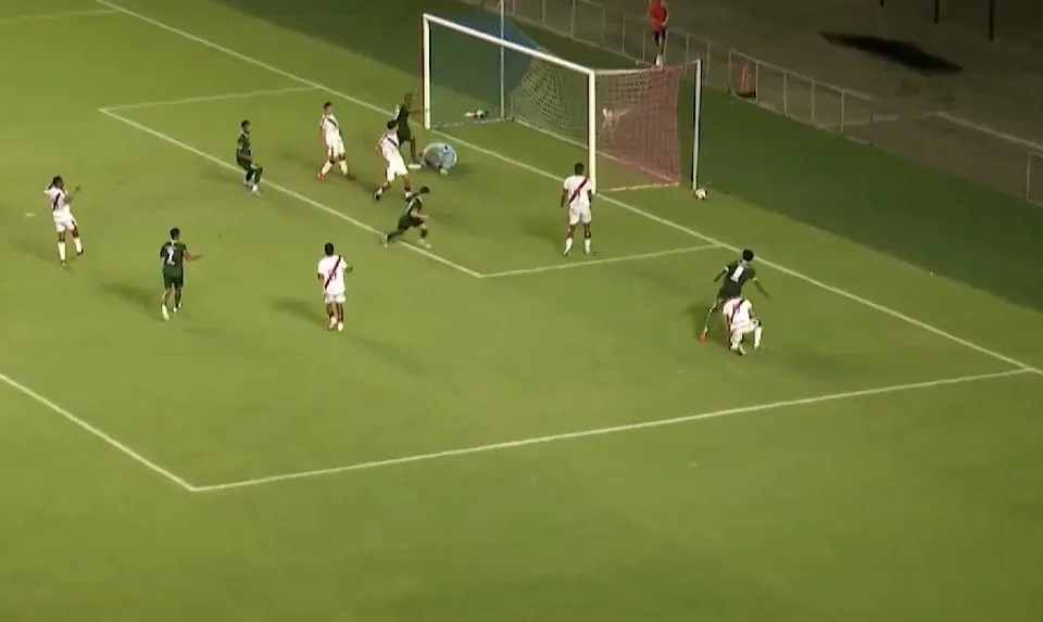 Porto Vitória 3x2 Atlético