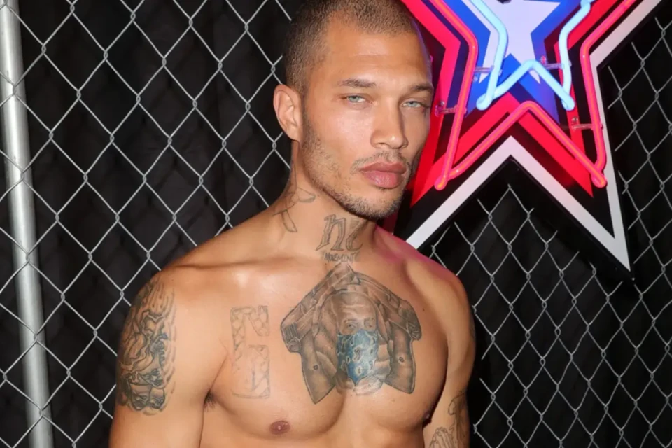 image Veja fotos do ‘presidiário gato’ que recebia dinheiro e nudes de fãs na penitenciária