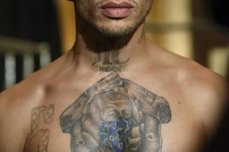 Veja fotos do 'presidiário gato' que recebia dinheiro e nudes de fãs na penitenciária Caso transformou o detento Jeremy Meeks em celebridade