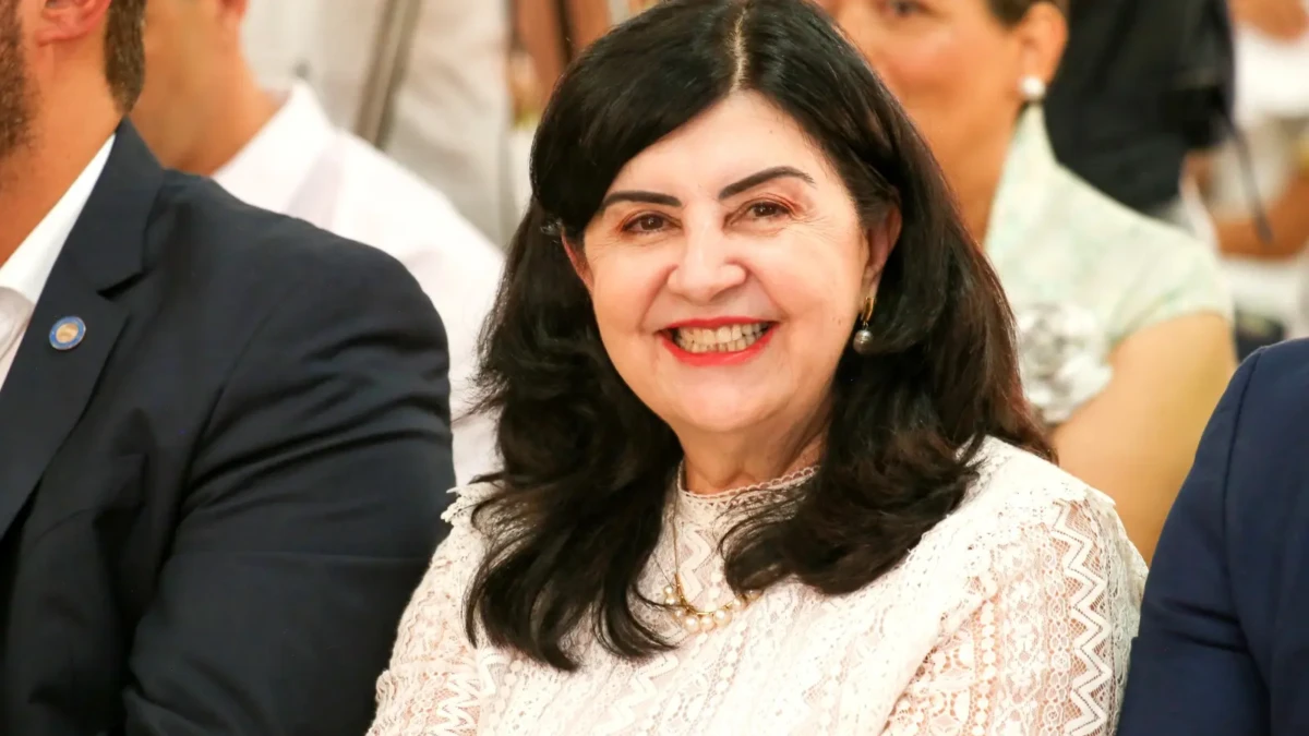 Quem é Helena Bezerra, nova secretaria de Educação em Goiás (Foto: Divulgação)