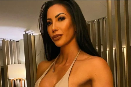 OnlyFans: as fotos da mãe de um dos filhos de Ronaldo Fenômeno Michele Umezu já se deparou com pedidos inusitados na plataforma adulta