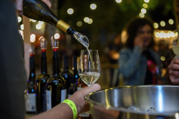 Wine Jazz Piri chega à 4ª edição com shows e mais de 150 rótulos de vinhos
