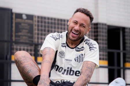 Brasileirão Neymar feliz treino Santos