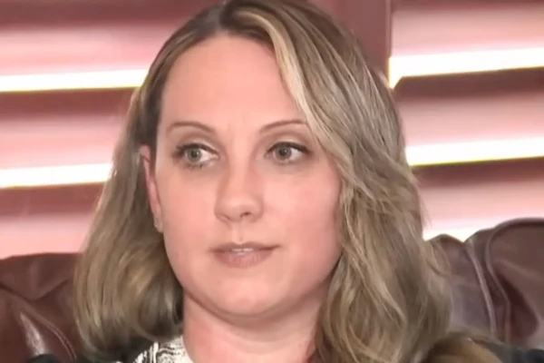 Mulher receberá indenização de R$ 73 milhões por ficar infértil após tomar sorvete Vítima precisou procurar atendimento médico o que aconteceu