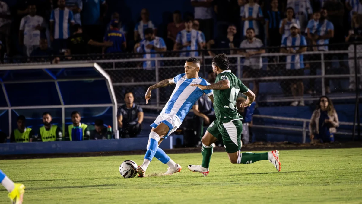 Goiás e Londrina empatam em 2 a 2