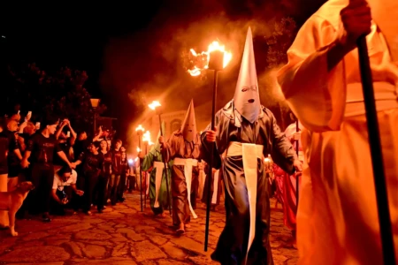 d402abb0-998b-4bf7-8db1-3322c2e2b2ad