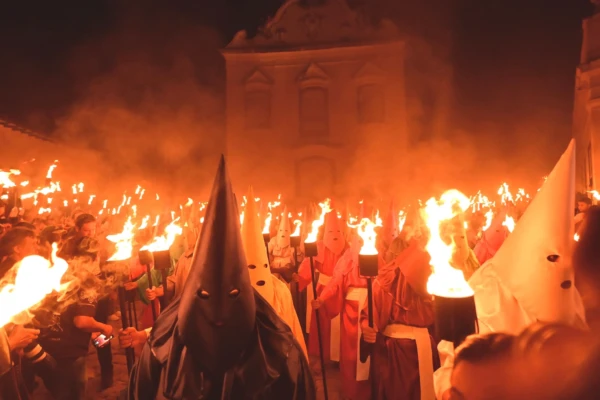 2bdc8f92-3e69-4b4d-9740-8efc966a7548