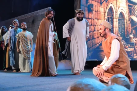 Aparecida recebe espetáculo de Páscoa com participação de 60 artistas