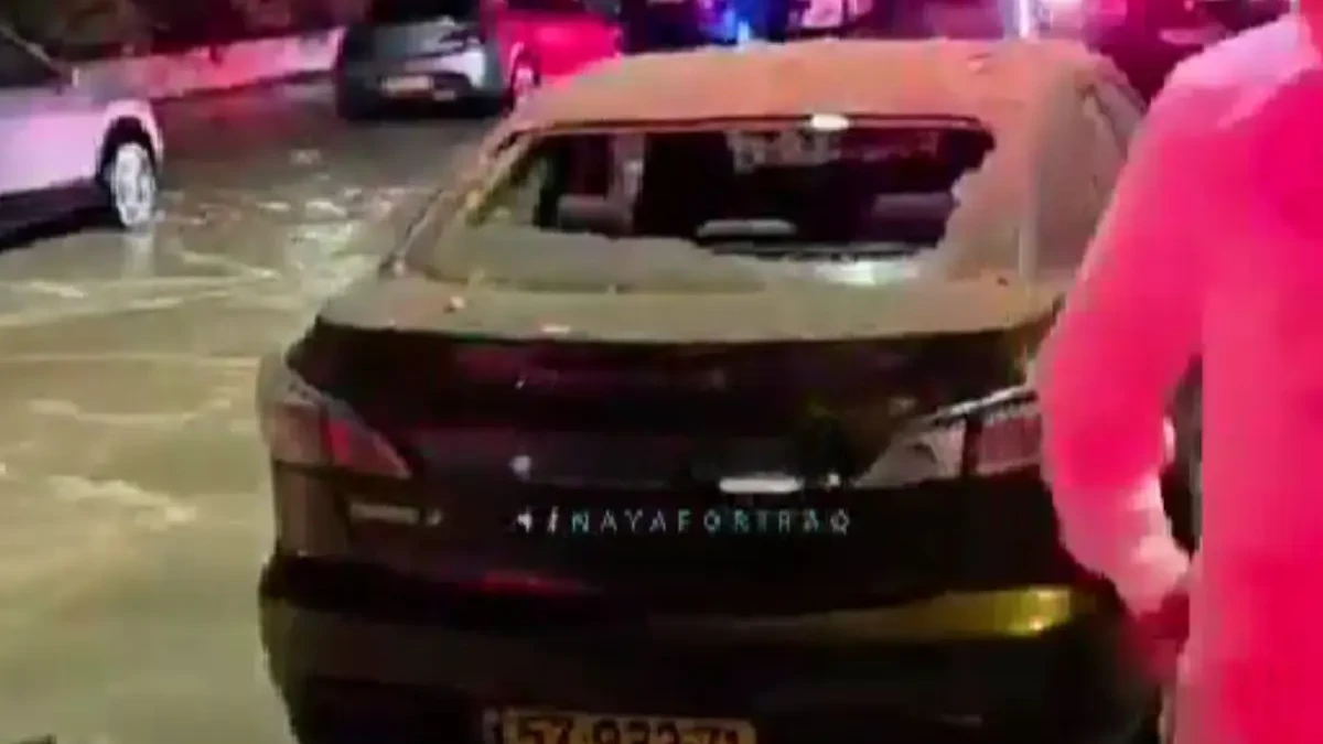 Vídeo: ataque atinge tubulação de água e inunda ruas em Israel (Foto: Reprodução)
