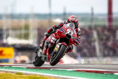 Francesco Bagnaia em corrida da MotoGP