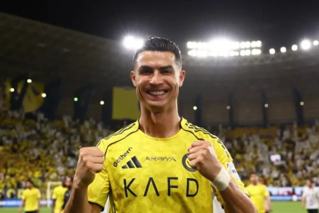 Cristiano Ronaldo em partida pelo Al-Nassr