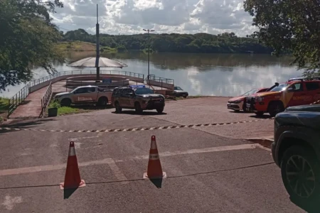 Corpos de pai e filha são encontrados em veículo submerso no Rio Paranaíba, divisa de MG com Goiás