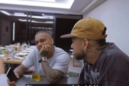 Neymar jantar amigos explica de chico