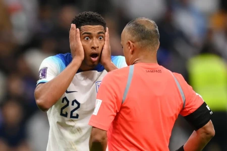 Bellingham e Wilton Pereira Sampaio