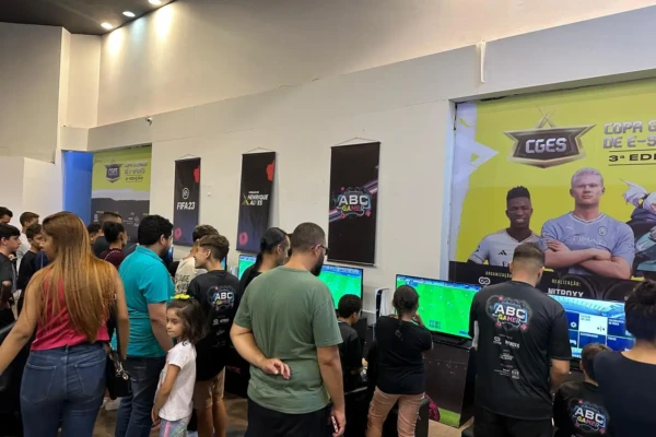 Goiânia recebe final de evento de jogos eletrônicos com estudantes da rede pública
