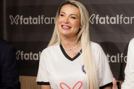 Andressa Urach Operário Ponta Grossa