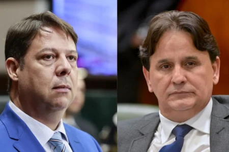 Imagem mostra deputados estaduais Karlos Cabral (à esq) e Rubens Marques
