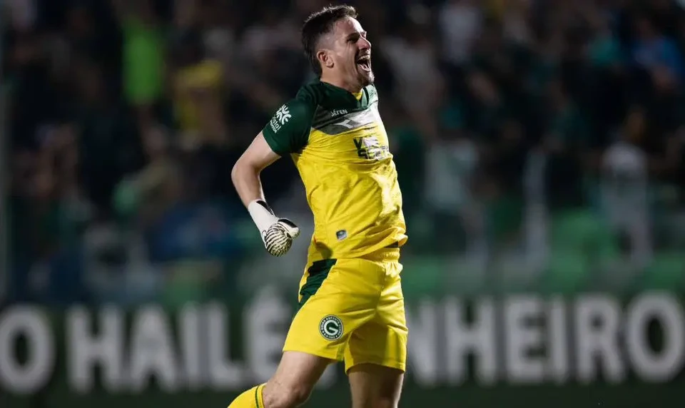 Goleiro Tadeu será homenageado em Goiânia