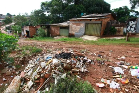 Área de risco em Goiânia - (Foto: reprodução)