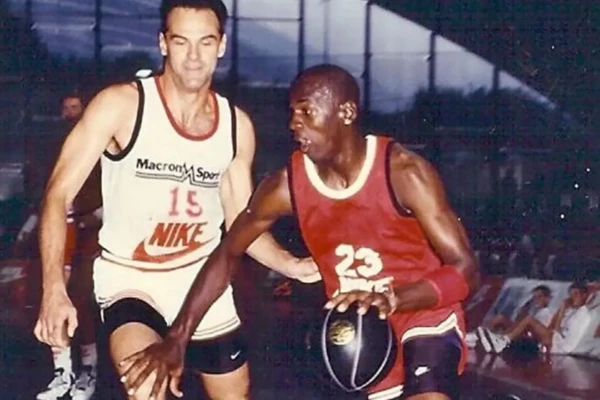 1 Oscar Schmidt x Michael Jordan