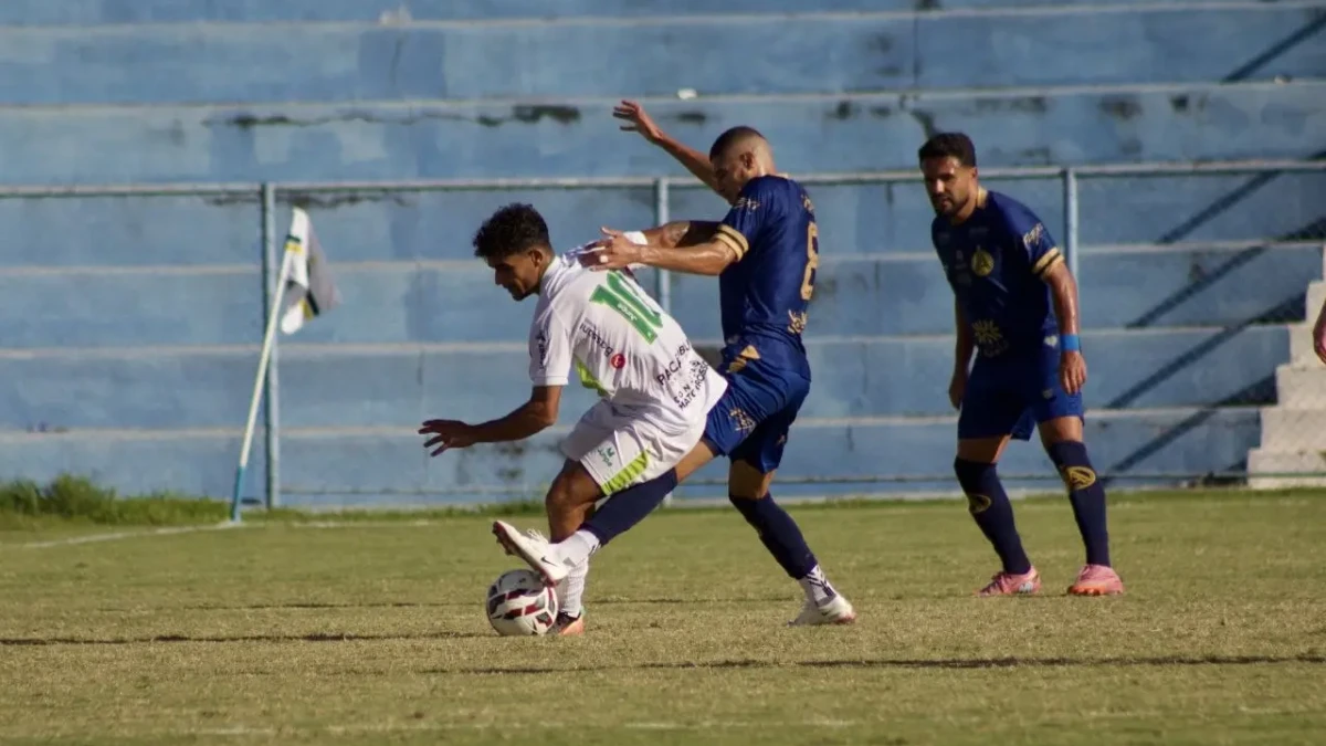 Partida entre Luverdense e Aparecidense na Série D