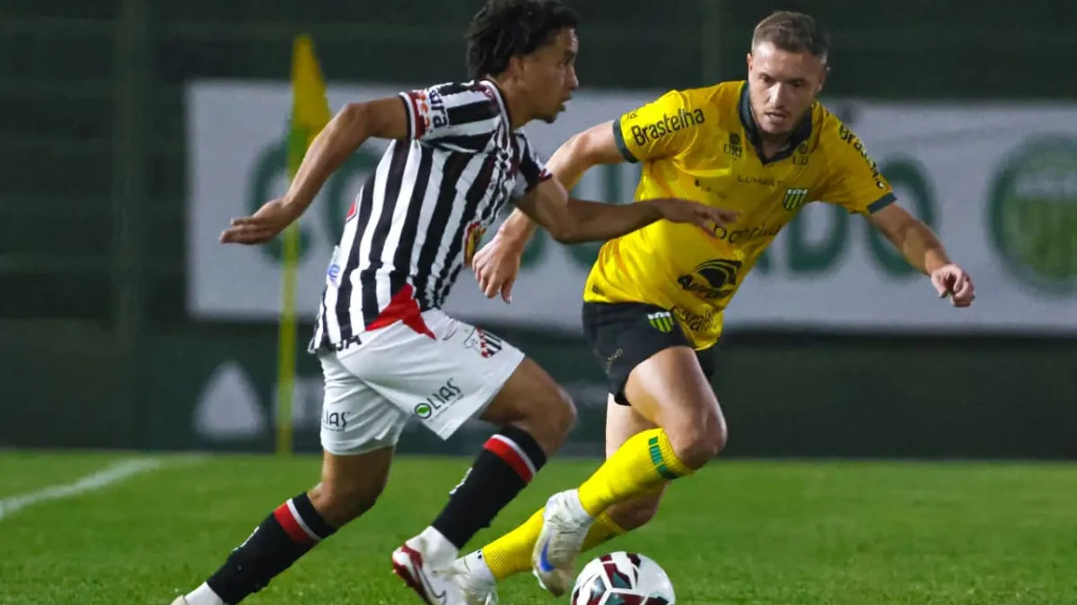 Anápolis é goleado e amarga lanterna da Série C