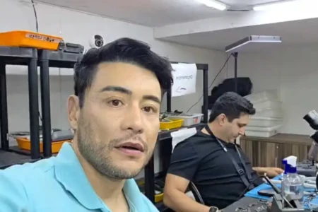 Delegado mostra registro de voo de drone e nega ter monitorado advogada