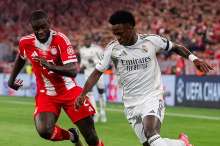 Vini Jr em partida pelo Real Madrid