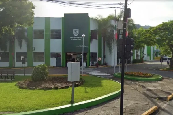 WhatsApp Image 2026-04-25 at 13.32.02