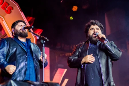 Dupla César Menotti e Fabiano encerra Exposição Agropecuária de Trindade neste sábado