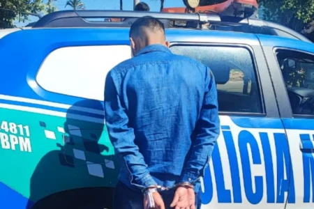 Venezuelano preso suspeito de praticar abuso - (Foto: reprodução/PM)