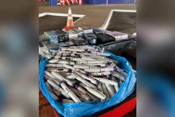 Apreensão de Canetas emagrecedoras na divisa com o Paraguai (Foto: Receita Federal)