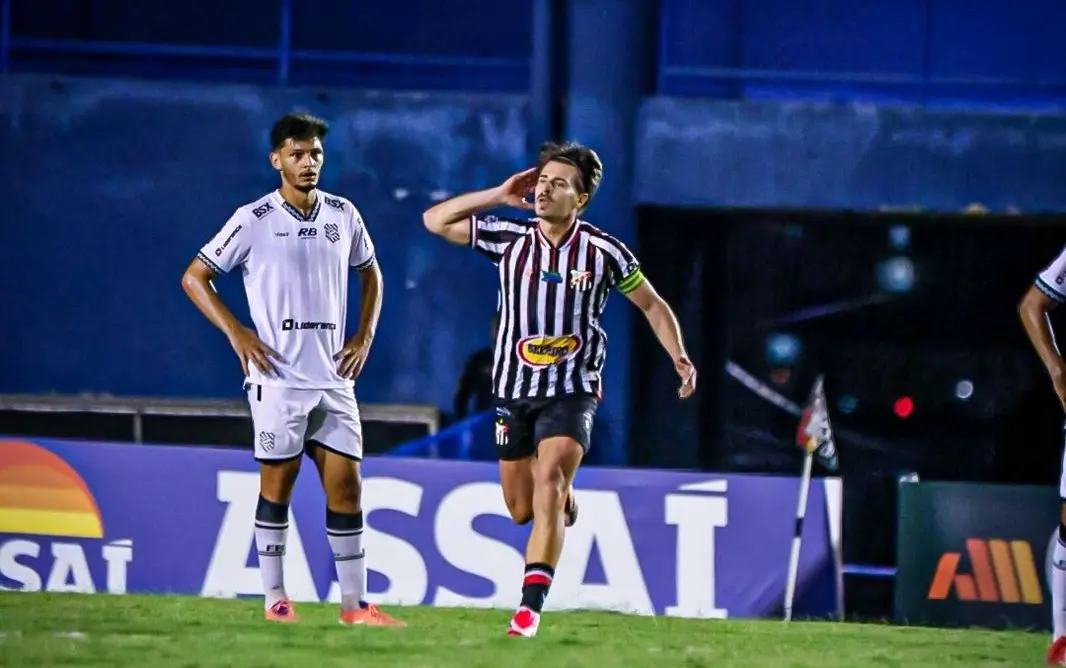 Anápolis vira no segundo tempo e conquista primeira vitória na Série C