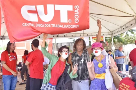 1º de Maio: CUT realiza mobilização pelo fim da escala 6x1 e mira trabalhadores de aplicativo