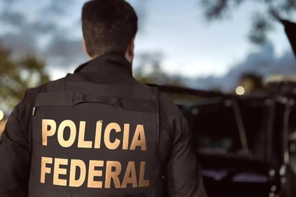 Agente da Polícia Federal - (Foto: reprodução/PF)