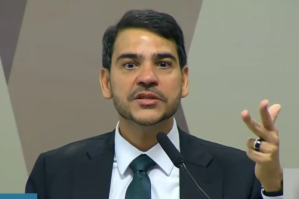 Imagem mostra indicado de Lula ao STF