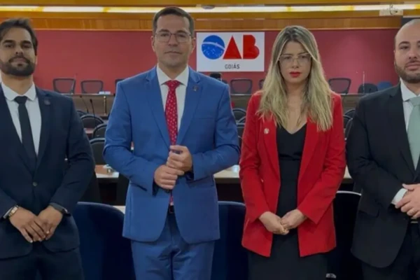 Juíza tranca inquérito contra advogada presa por delegado no escritório dela em Cocalzinho