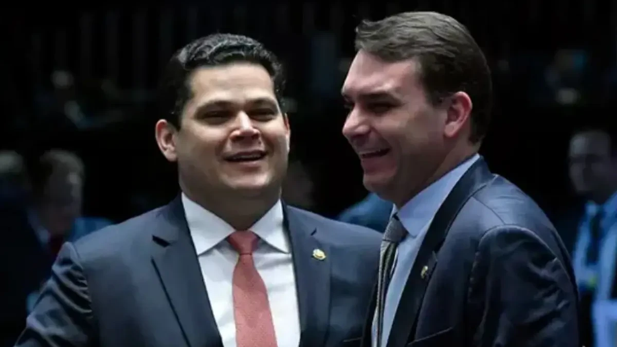 Alcolumbre sinaliza que pode pautar impeachment de ministros do STF (Foto: Agência Senado)