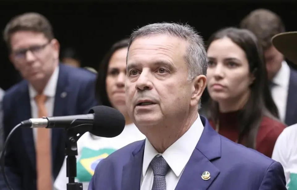 image Congresso derruba veto de Lula a projeto que reduz pena de Bolsonaro