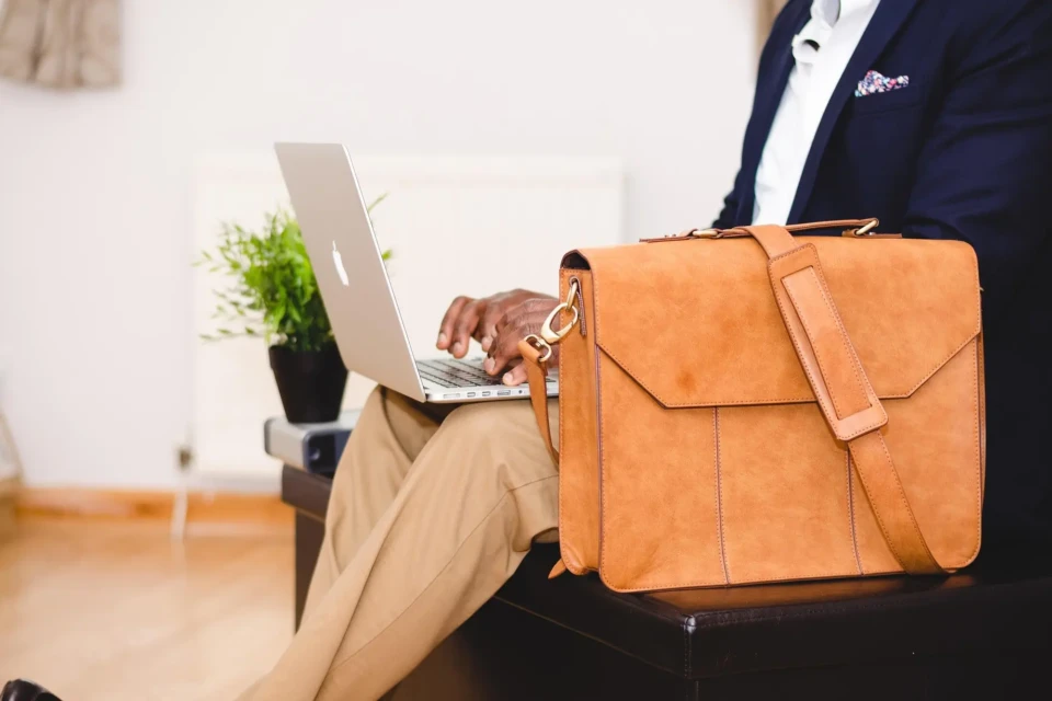 Startup cria ferramenta que fiscaliza se funcionário cumpre plano de trabalho presencial (Foto: Pixabay)