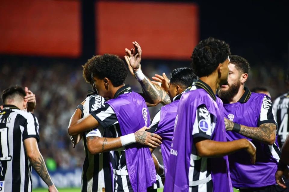 Neymar admite excesso e Robinho Jr. aceita desculpas após confusão no Santos