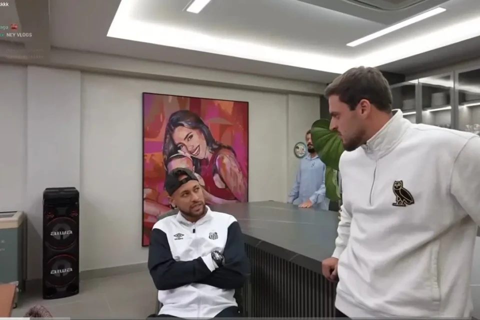 Neymar marcou gol na vitória sobre o Bragantino e vive expectativa pela lista que será divulgada nos próximos dias