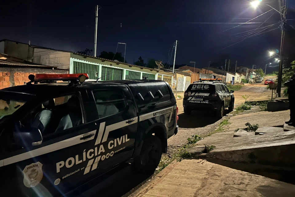 Imagens da operação