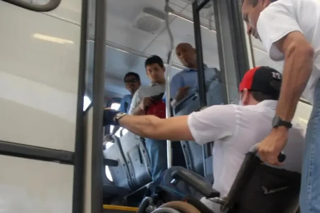 MP recomenda que Goiânia garanta horário especial a todos os servidores com deficiência ou dependentes