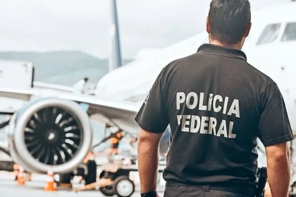 Policiais corruptos usaram celulares em nome de mortos no RJ, diz PF (Foto: Instagram)