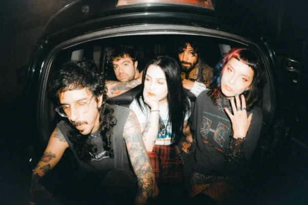 Cidade Rock 2026 leva shows gratuitos ao Martim Cererê neste sábado em Goiânia