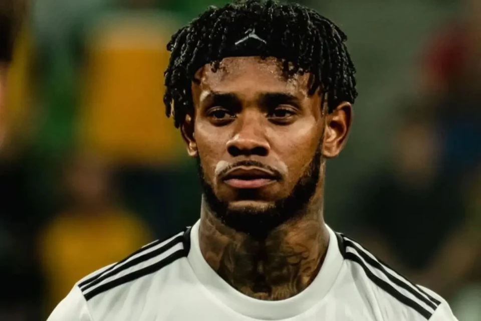 Leandro Bacuna, destaque da seleção de Curaçao para Copa do Mundo (Foto: Instagram)