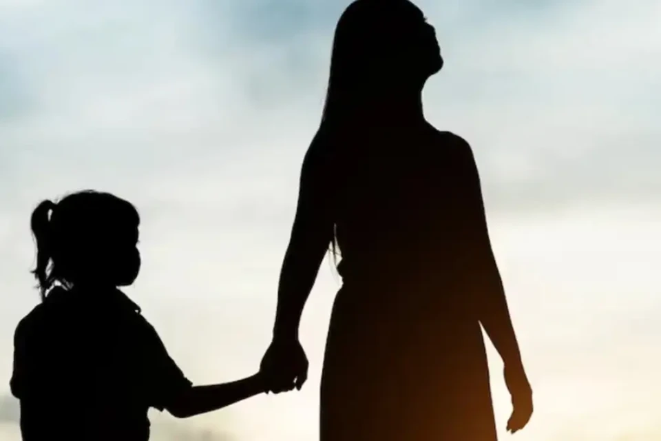 Goiânia recebe evento para mães solo; 11 milhões de mulheres criam os filhos sozinhas no Brasil