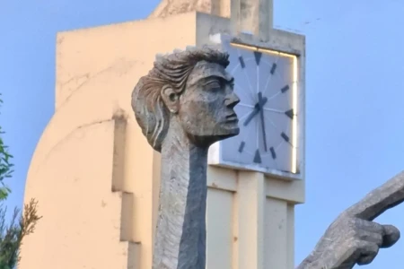 Fotografias exploram novos ângulos das belezas arquitetônicas de Goiânia Imagens destacam formas, sombras e identidade urbana da capital