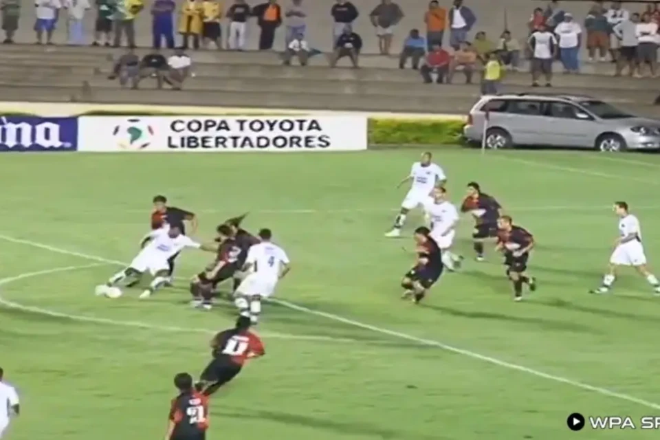Goiás já disputou a libertadores e se classificou com uma rodada de antecedência